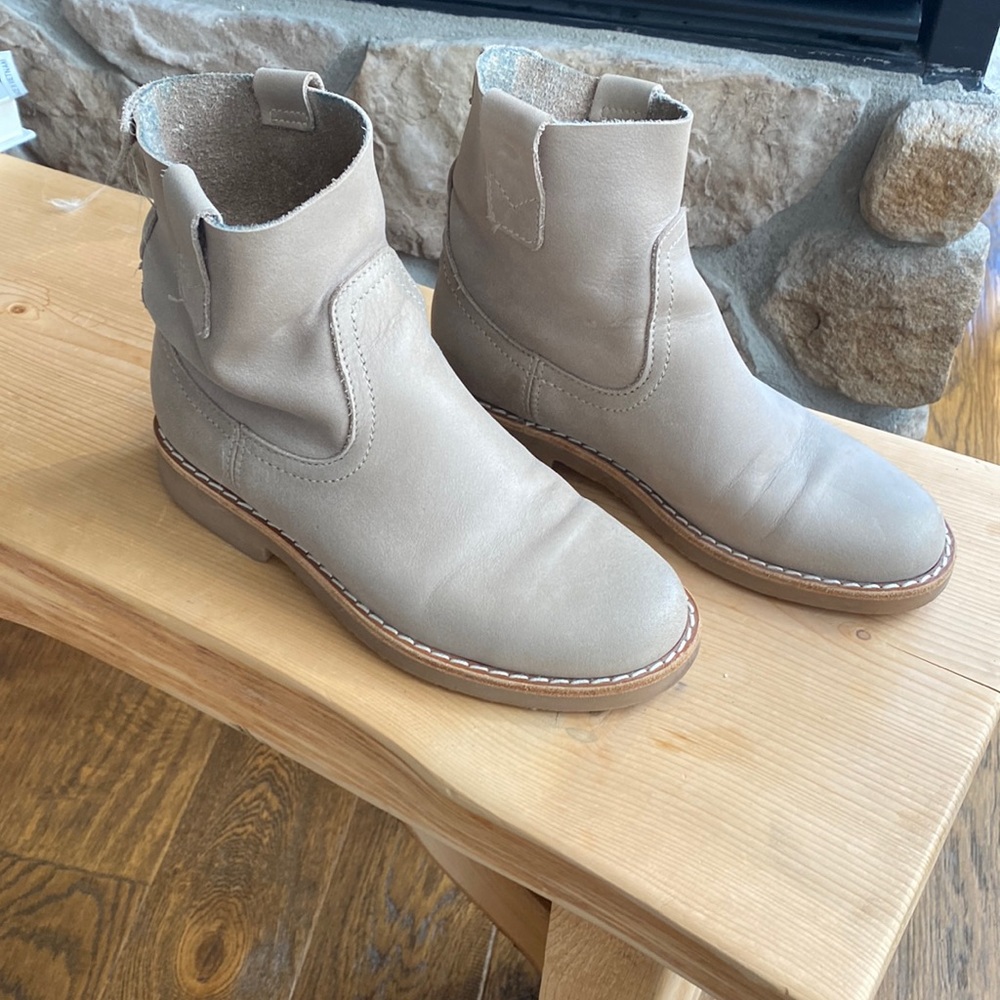 Roots Boots